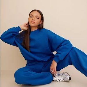 Supercute sweatsuit set🫐💙